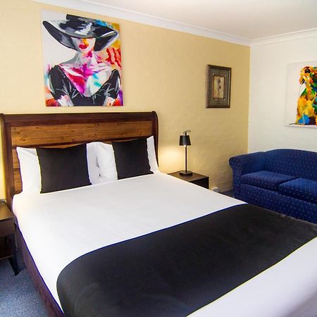 Crescent Motel Тарий Екстериор снимка